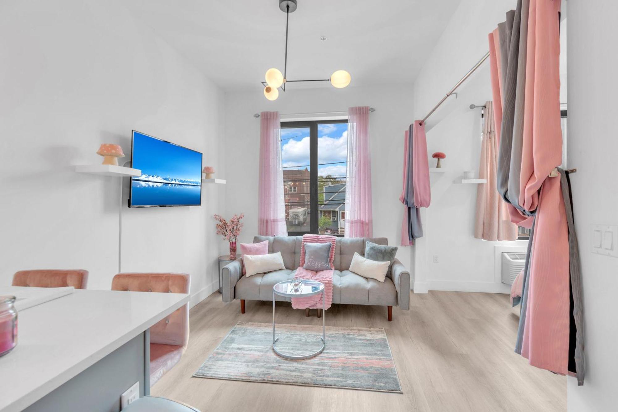 Апартаменты Pink Heaven Indoor Pool, Free Parking, Near Nyc Элизабет Экстерьер фото